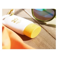 Kép 5/7 - SUNCARE 30ml-es naptej , sárga