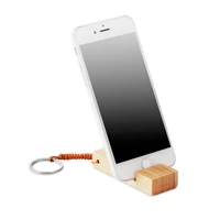 Kép 4/7 - TRINEU Telefontartós kulcstartó, fa