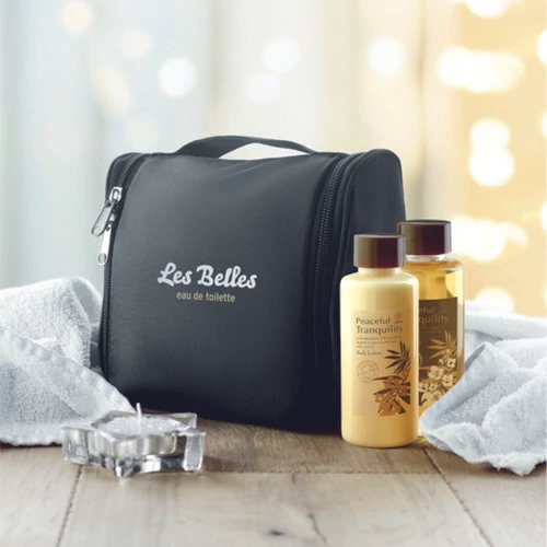 Kozmetikai eszközök és manikűr szettek