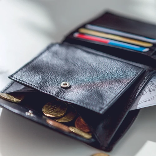 Pénztárcák és perselyek Pénztárcák és perselyek